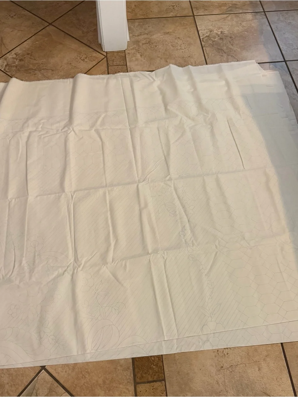 Benartex Pre-Printed Wholecloth Quilt Top #782 Garden Bouquet Natural White VTG